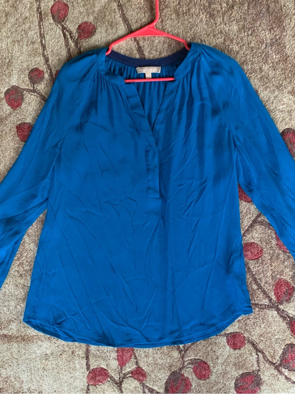 Banana Republic Cobalt Blue Viscose V-Neck Blouse, size Medium
